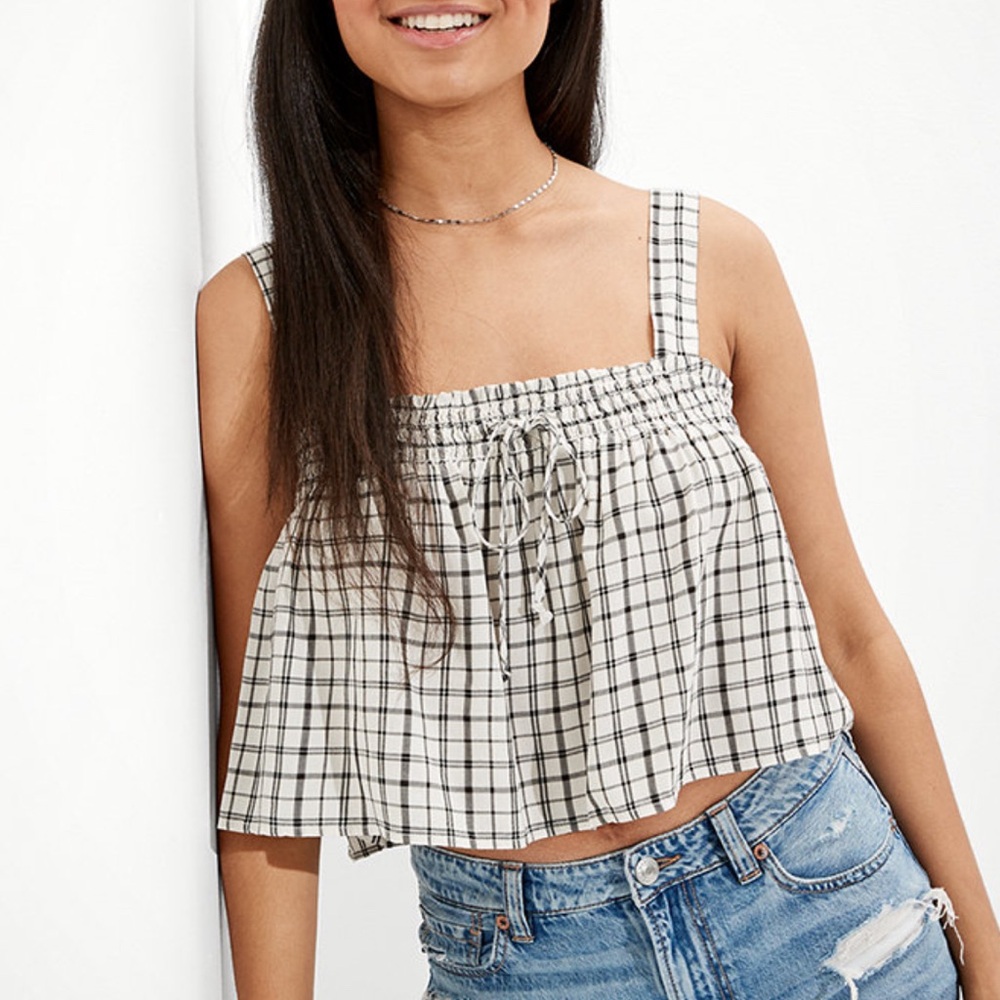 American Eagle plaid cropped blouse - size medium